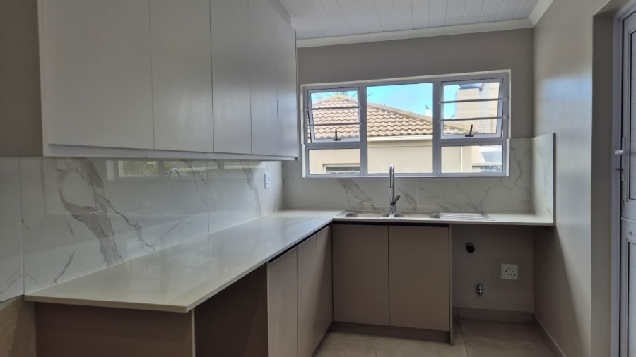 4 Bedroom Property for Sale in Country Club Western Cape